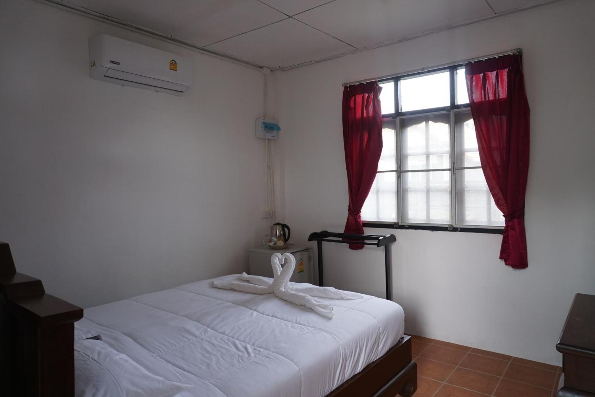 New Sunrise Village Koh Samui Room photo