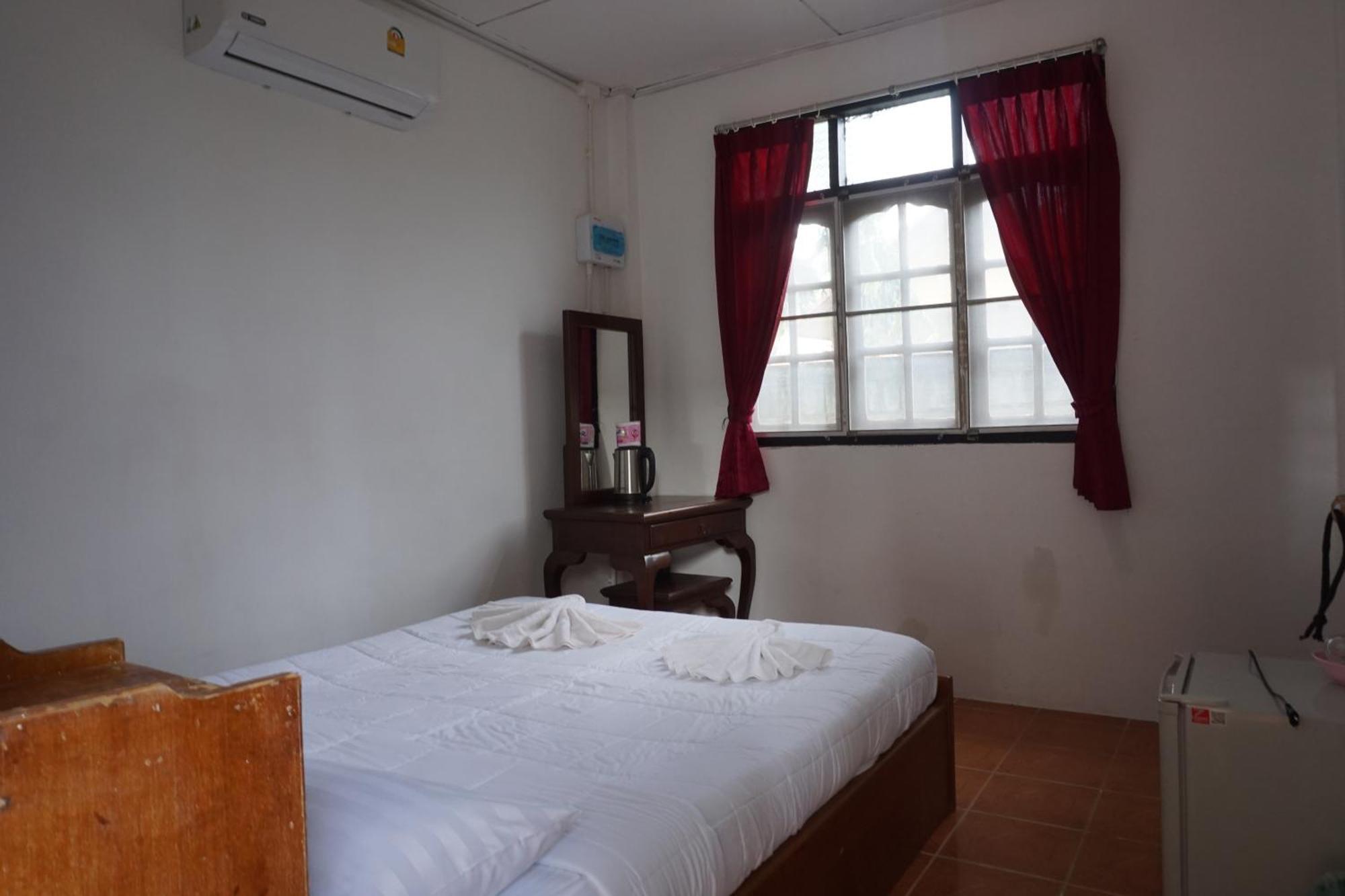 New Sunrise Village Koh Samui Room photo