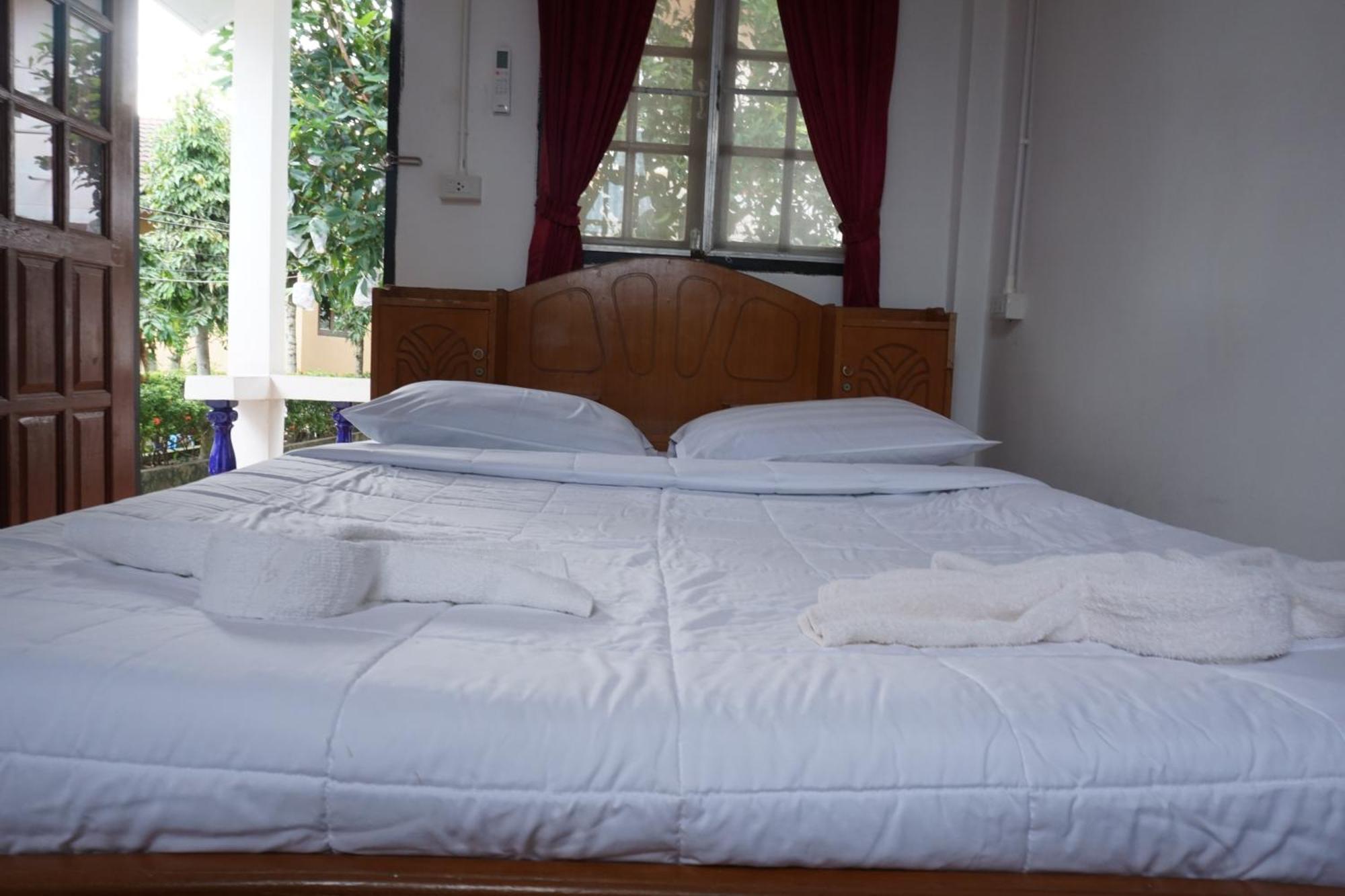 New Sunrise Village Koh Samui Room photo