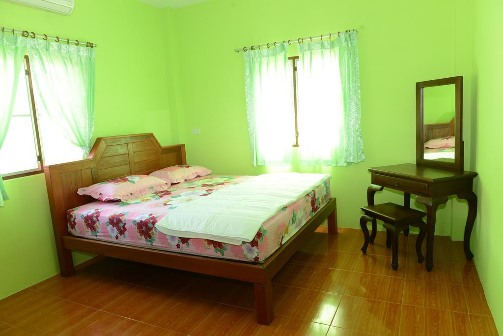 New Sunrise Village Koh Samui Room photo